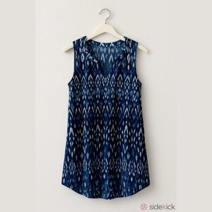 🔥NWT: Papa Vancouver Navy & White Pattern top or dress with tights & ankle boots